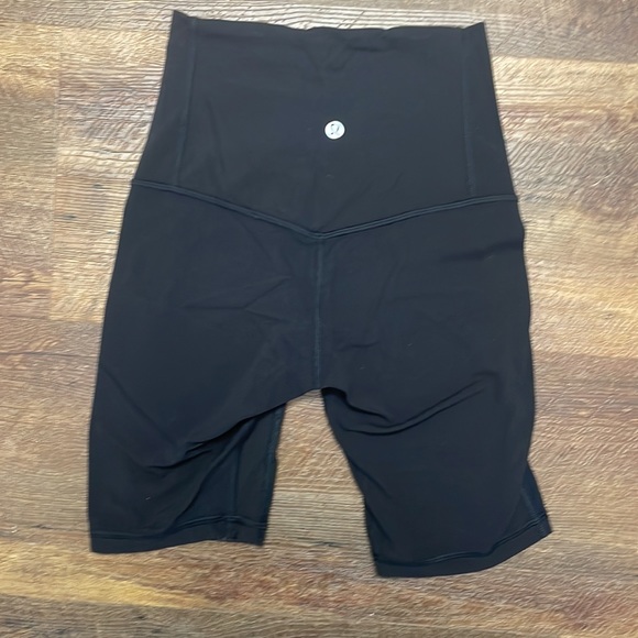 Bike shorts 8” - Picture 2 of 2